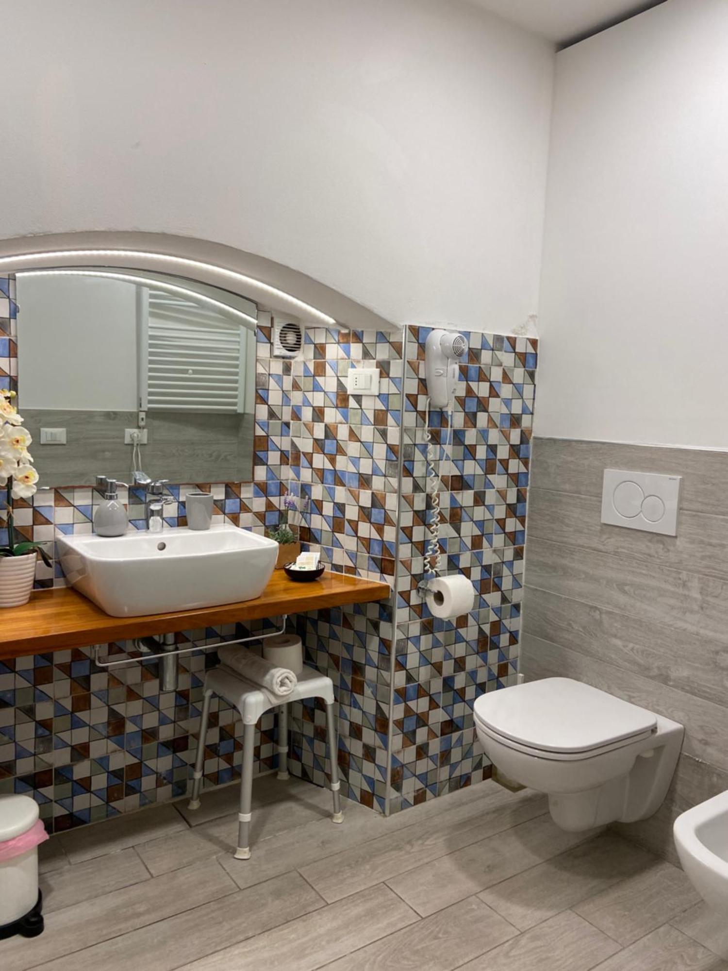Vita Lenta - Cozy Rooms Специя Экстерьер фото